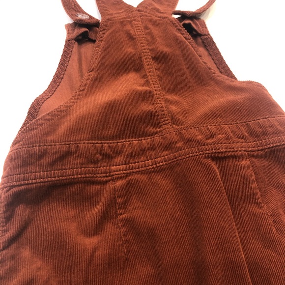 Old Girls Corduroy brown button up dress with overall straps - Picture 5 of 6